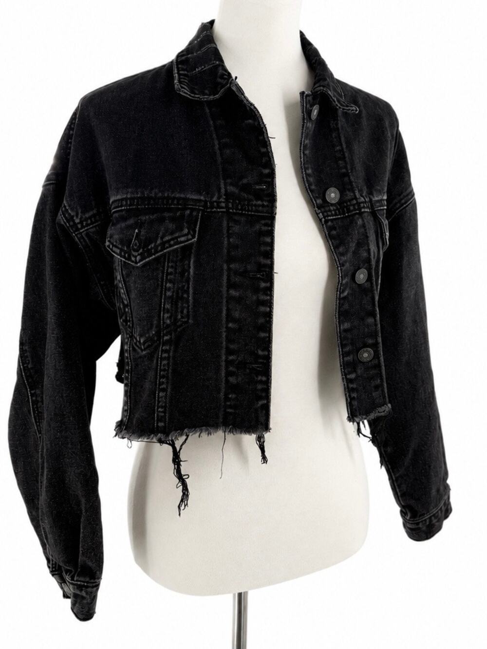 Women’s Black Cropped Denim Jacket Distressed Raw Hem Button Front Size S